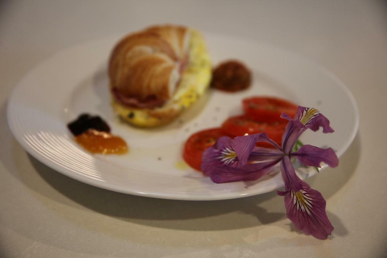 Amity Bella Collina Bed And Breakfast المظهر الخارجي الصورة